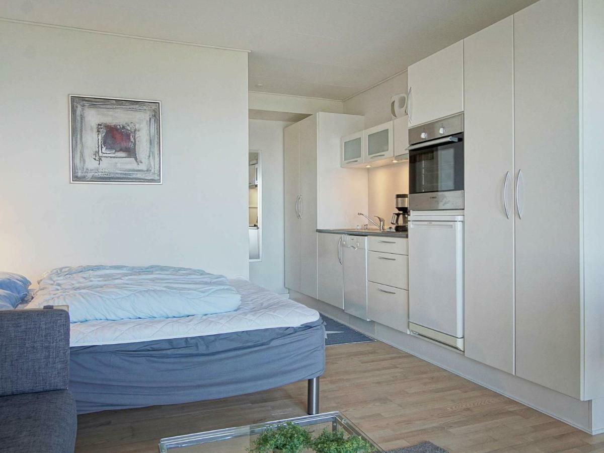 4 Person Holiday Home In Allinge Eksteriør billede