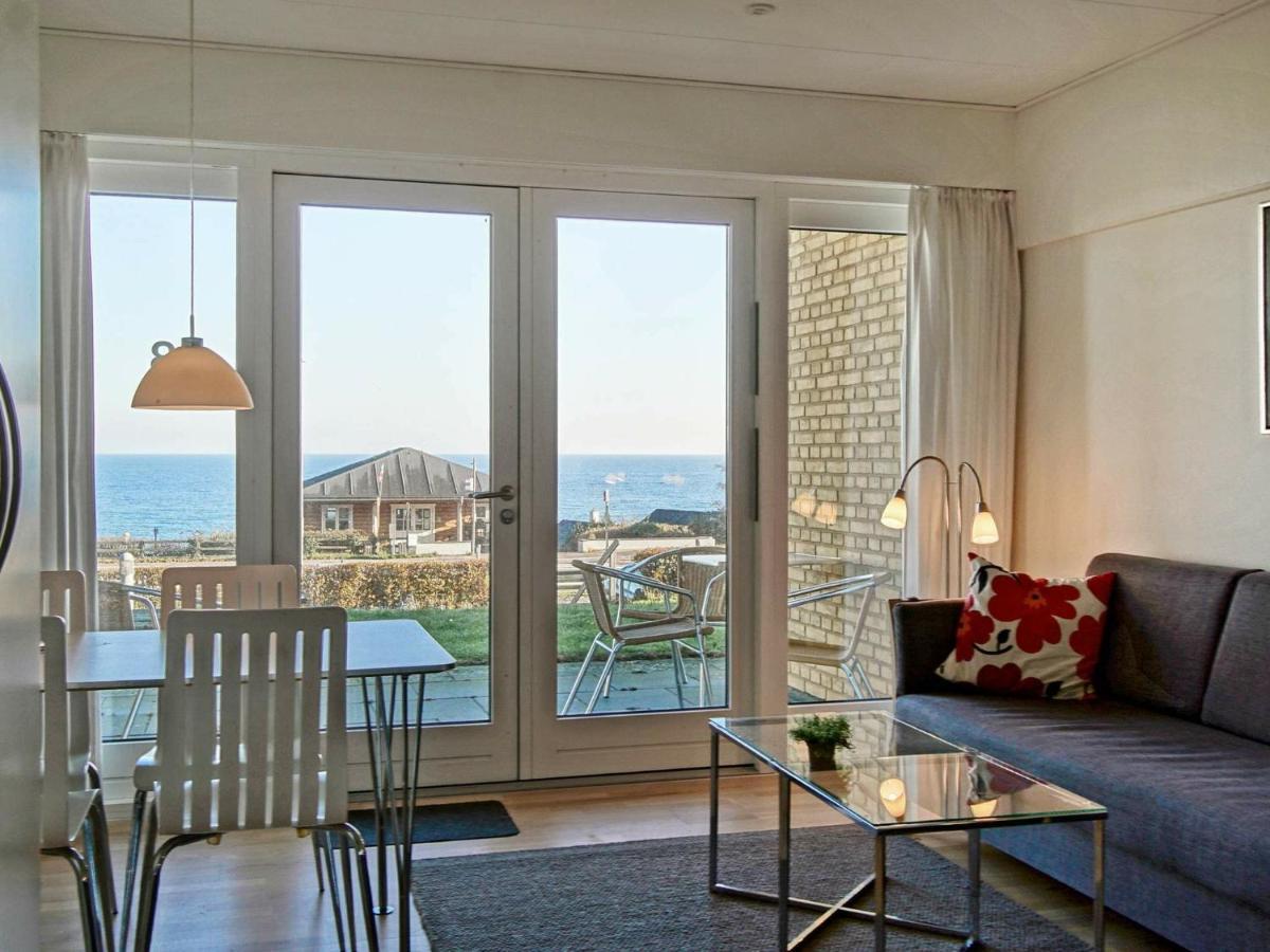 4 Person Holiday Home In Allinge Eksteriør billede